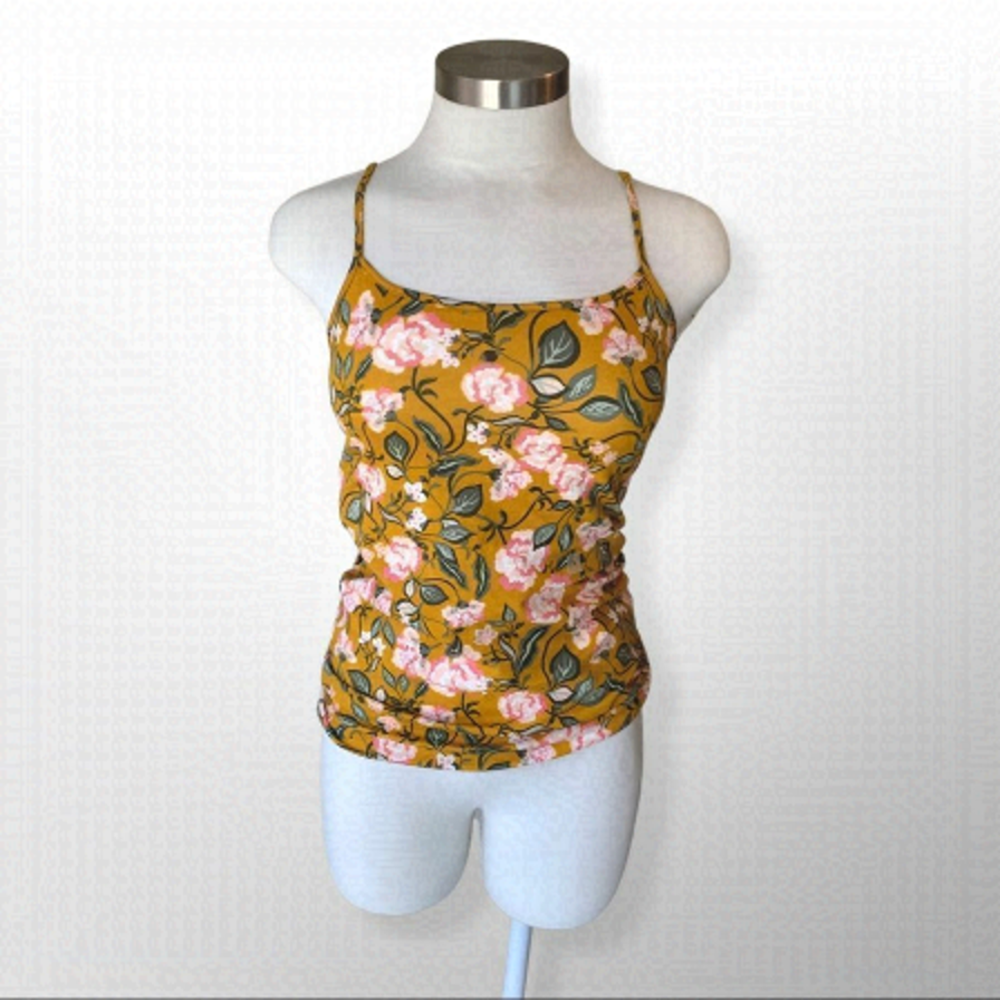 𝅺NWT LOFT floral tank top